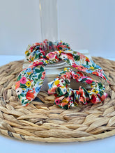 Load image into Gallery viewer, Best Buds Scrunchie